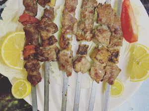 باکیفیت‌ترین و بهترین غذاهای ایرانی رستوران‌مولانا