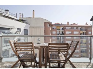 اجاره دوخوابه شیک با کمترین قیمت در بارسلونا