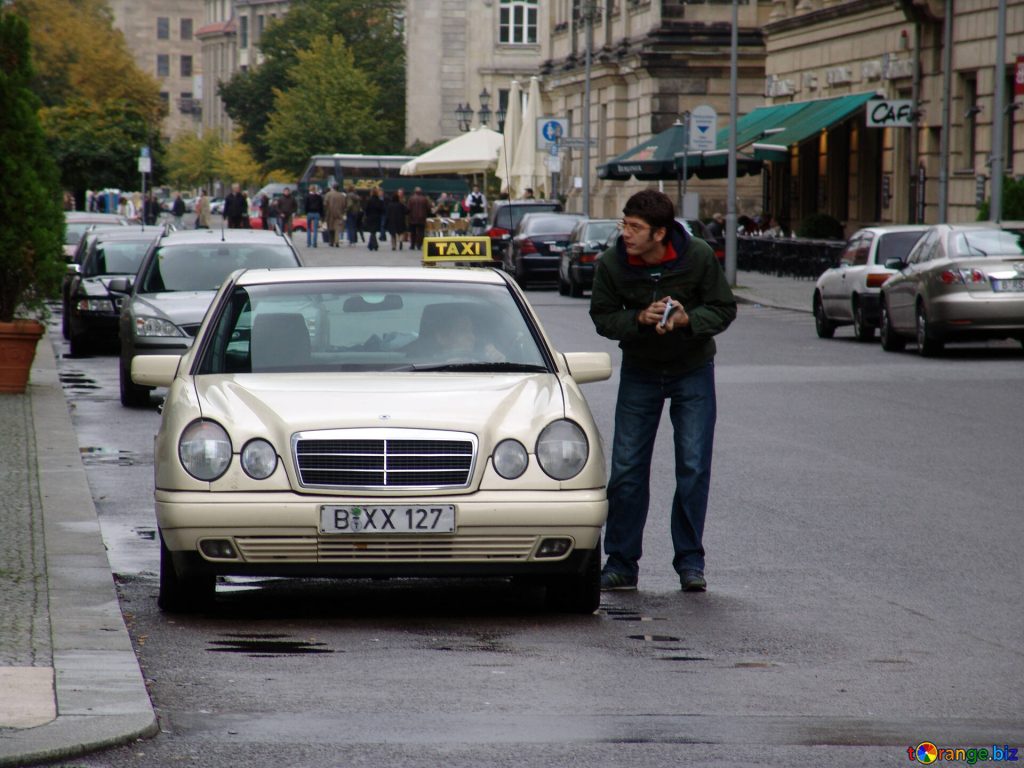 تاکسی در برلین