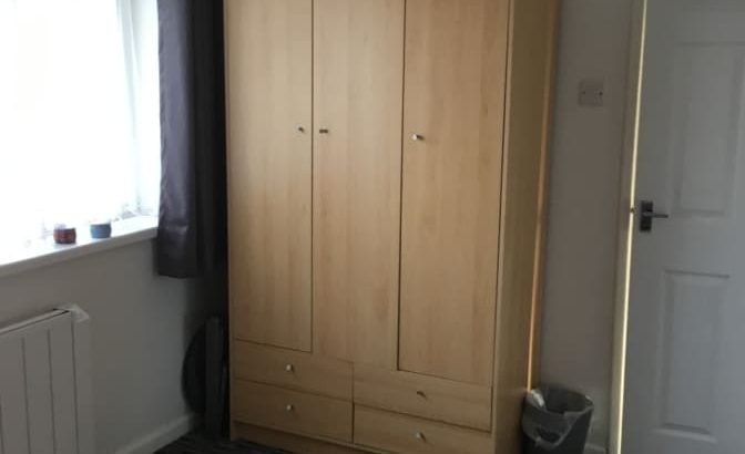Cheap room rent in London